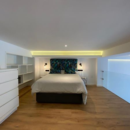 Loft Laura Nervion Apartman Sevilla Kültér fotó