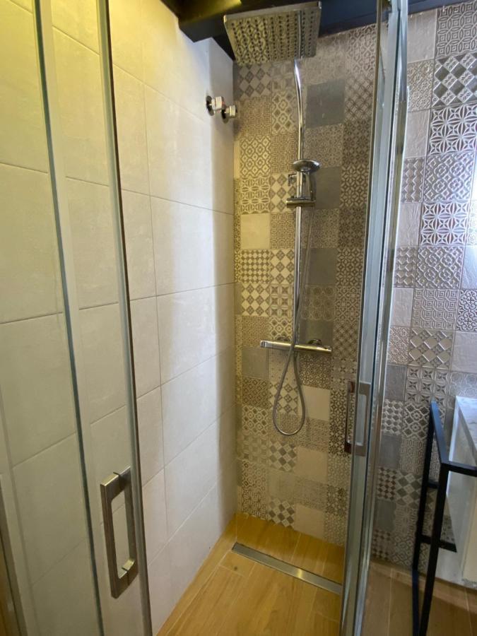 Loft Laura Nervion Apartman Sevilla Kültér fotó