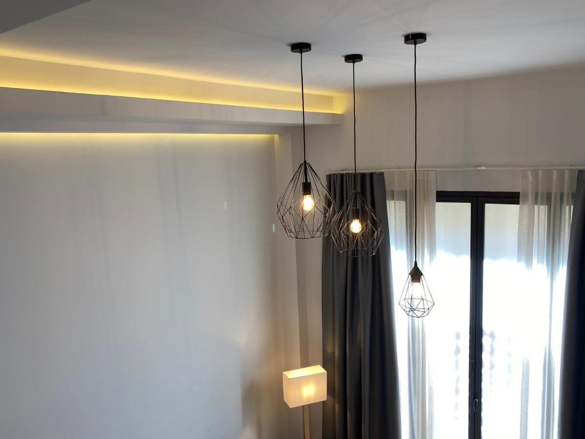 Loft Laura Nervion Apartman Sevilla Kültér fotó
