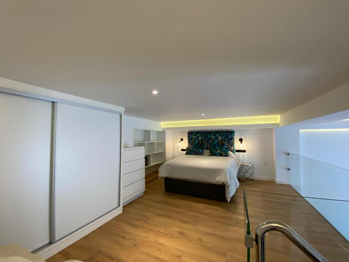Loft Laura Nervion Apartman Sevilla Kültér fotó